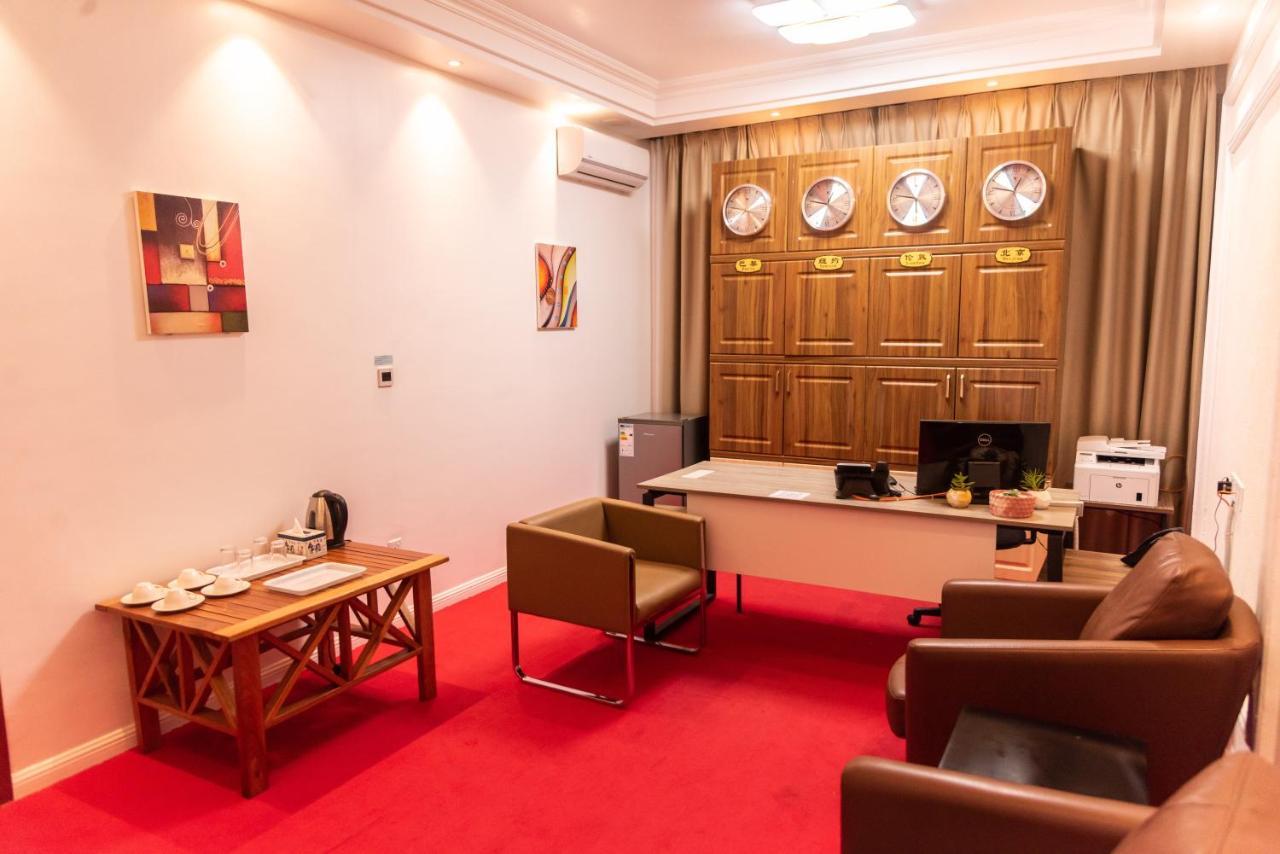 Pauraque Soho Hotel Дар ес Саалам Екстериор снимка