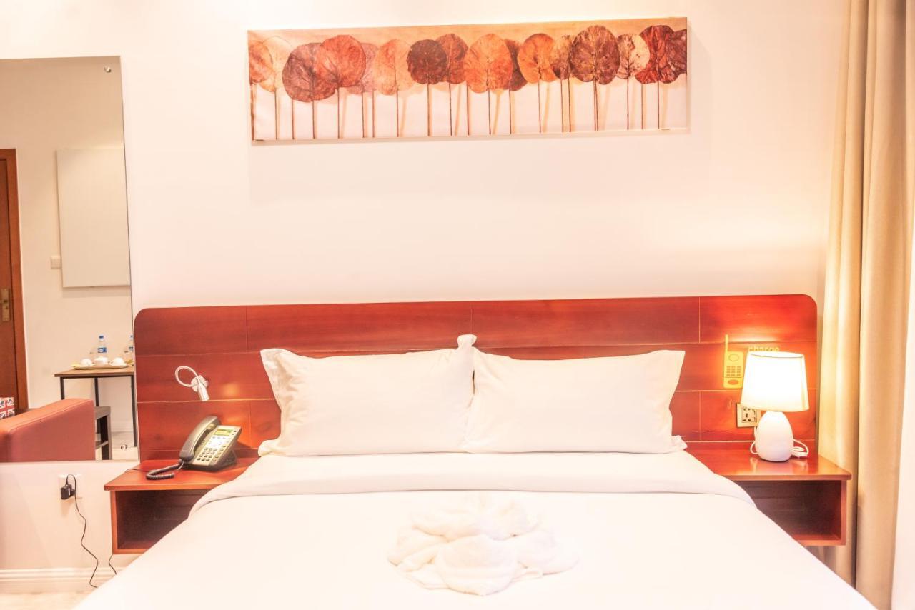 Pauraque Soho Hotel Дар ес Саалам Екстериор снимка